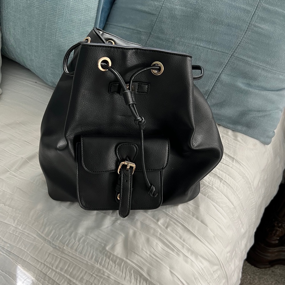 brand new becool small hand bag